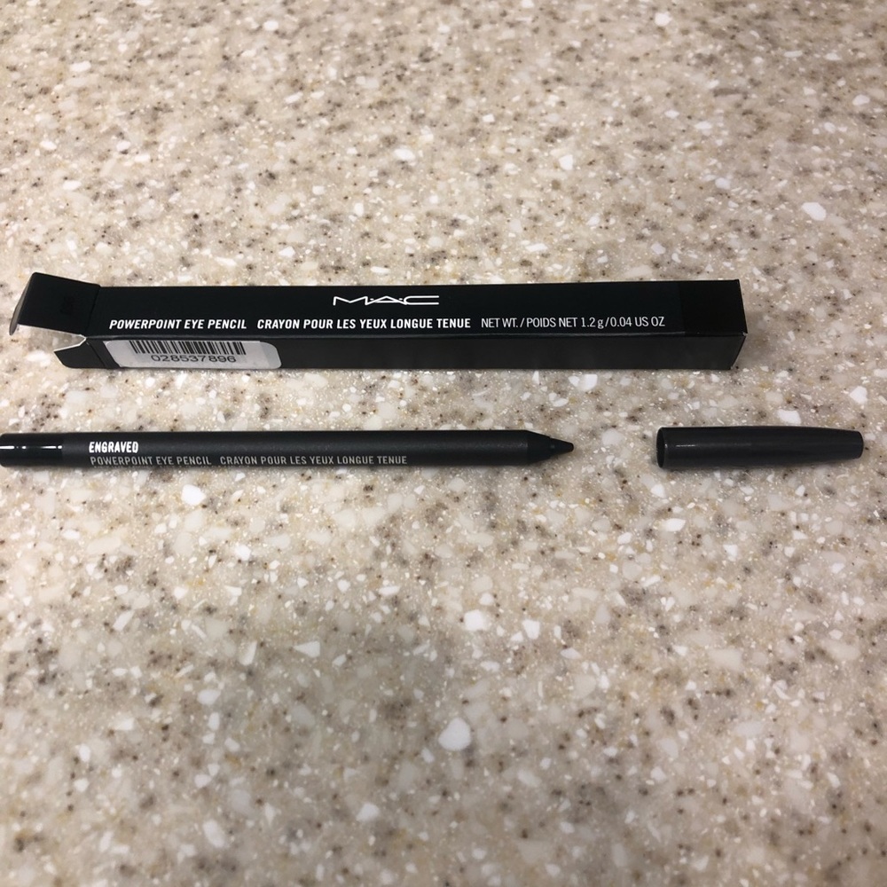 MAC eye pencil